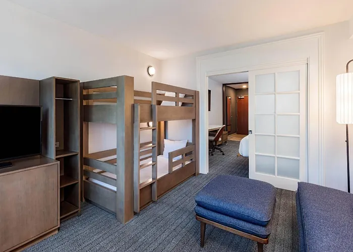 Courtyard By Marriott Anaheim Resort/Convention Center